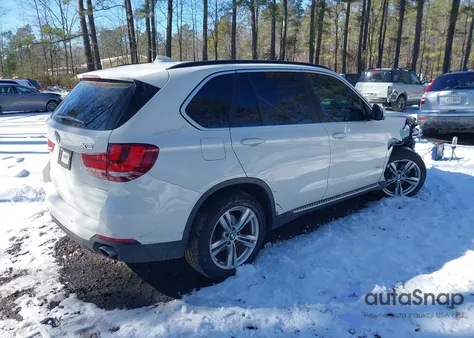 2016 BMW X5 xDrive35I z USA, uszkodzony, nr VIN 5UXKR0C50G0P26519
